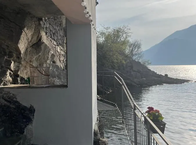 La Perla Del Di Apartment *